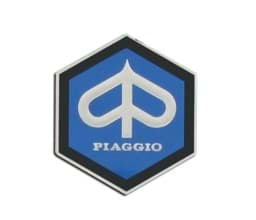 Zeige Details für Emblem Piaggio, mit Logo, zum Kleben, 31.5 x 36mm Bild von Emblem Piaggio, mit Logo, zum Kleben, 31.5 x 36mm
