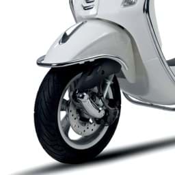 Zeige Details für Stossstange Vespa Primavera/Sprint, vorne, chrom, Original (bis 2017) Bild von Stossstange Vespa Primavera/Sprint, vorne, chrom, Original (bis 2017)