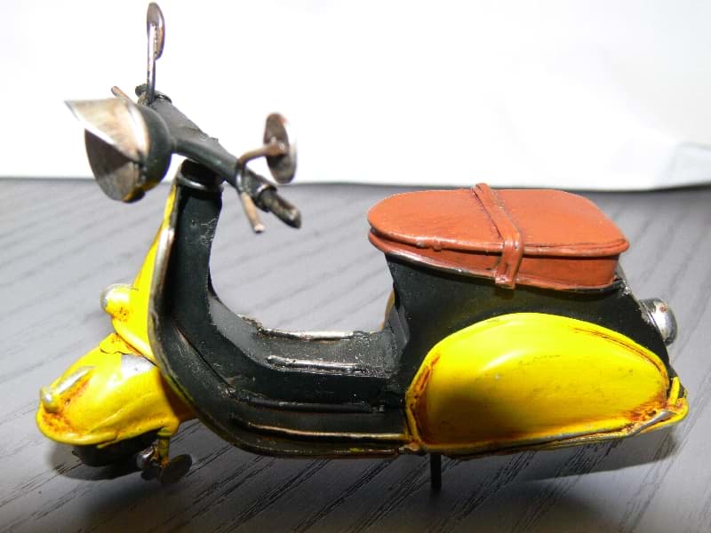 Bild von Vespa-Modell Vespa Handmade", Einzelstück 16"