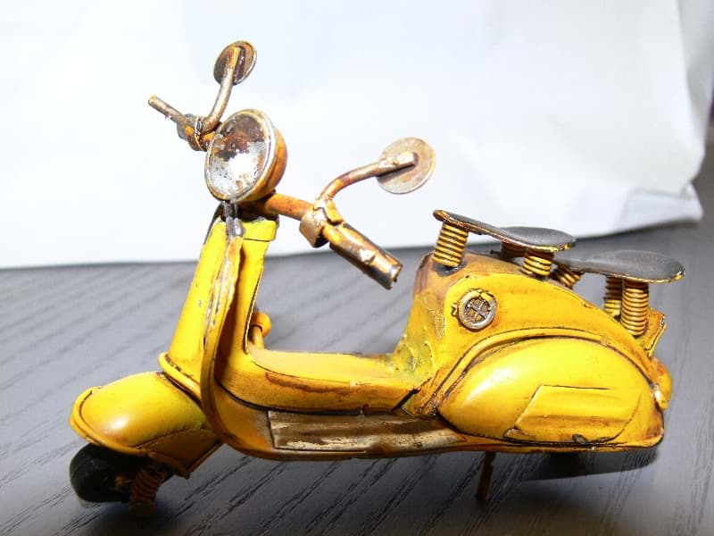 Bild von Vespa-Modell Vespa Handmade", Einzelstück 18"