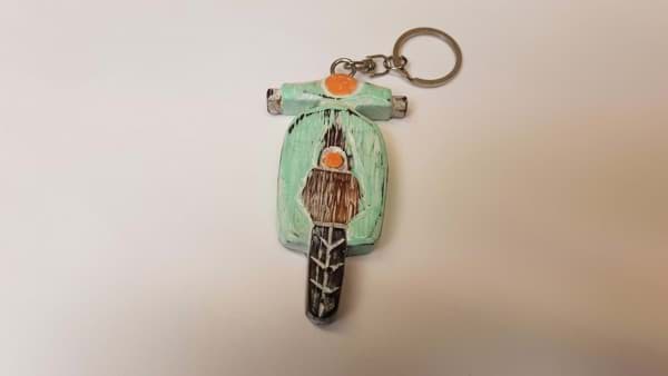 Bild von Schlüsselanhänger Vespa, Holz, Farbe Mint
