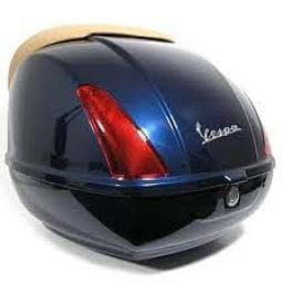 Bild von Top-Case Piaggio Vespa GTS 300 i.e., Farbe Blau met. 222/A, alte Form (mit Reflektoren)